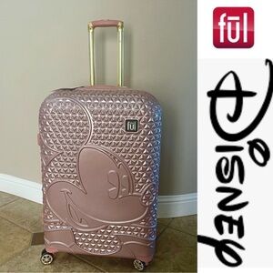 Disney's Minnie Mouse 25’ Textured Hard Luggage